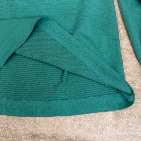 Lululemon Swiftly Tech Long-Sleeve Shirt Race Length Size 2 - Picture 9 of 16